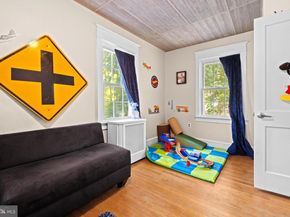 72 Clover, Lansdowne PA 19050