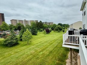147 Old Cedarbrook Road 26, Wyncote PA 19095