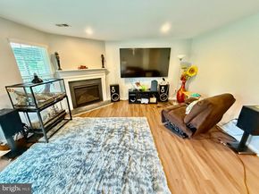 147 Old Cedarbrook Road 26, Wyncote PA 19095