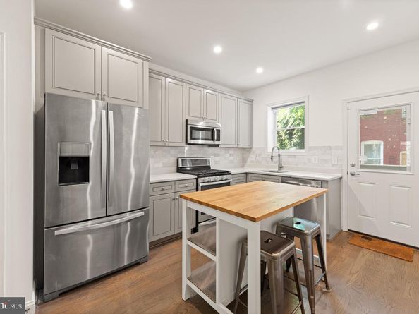 758 Gresham Place NW, Washington DC 20001