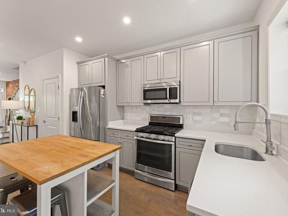 758 Gresham Place NW, Washington DC 20001