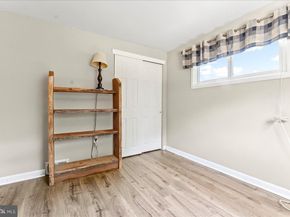 15 Pearson Drive, Springfield PA 19064