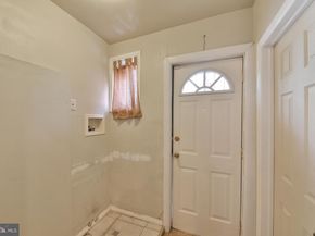 5331 Race Street, Philadelphia PA 19139