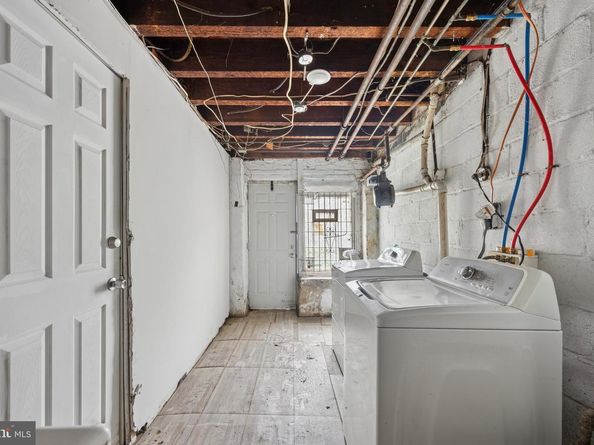 5628 N 18TH Street, Philadelphia PA 19141