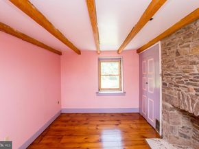 577 Sackettsford Road, Warminster PA 18974