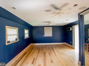 577 Sackettsford Road, Warminster PA 18974
