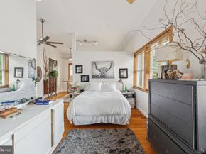 1010 Catharine Street, Philadelphia PA 19147
