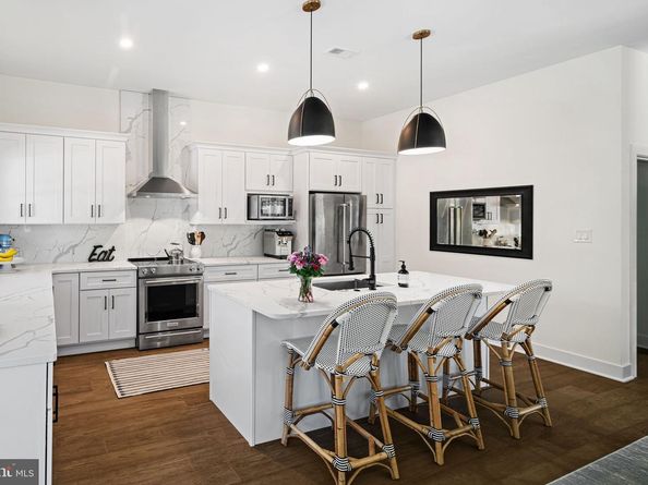 628 Leverington Avenue 1, Philadelphia PA 19128