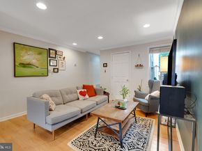 419 N Budd Street, Philadelphia PA 19104