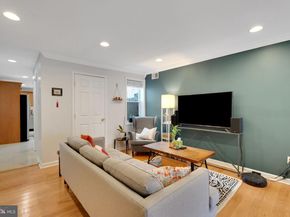 419 N Budd Street, Philadelphia PA 19104