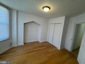 2012 E Glenwood Avenue, Philadelphia PA 19124