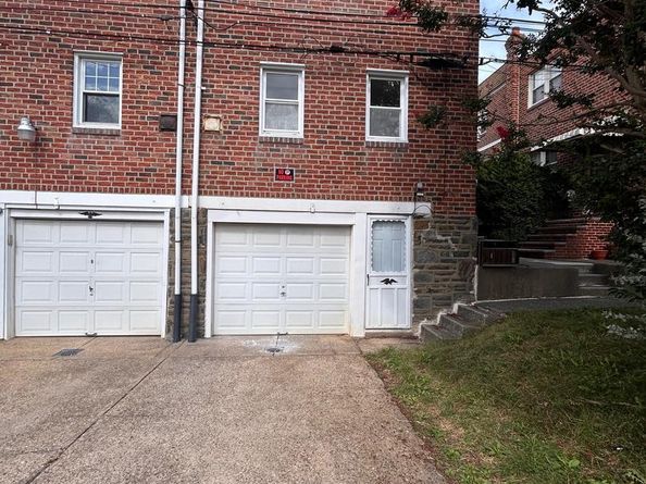 1114 Brighton, Philadelphia PA 19111