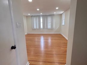1114 Brighton, Philadelphia PA 19111