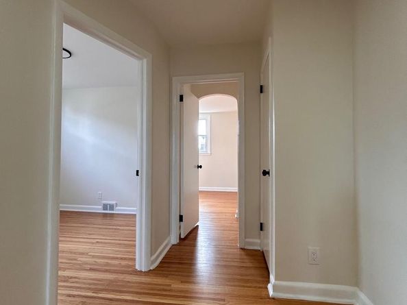 1114 Brighton, Philadelphia PA 19111