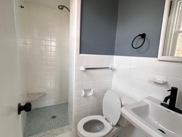 1114 Brighton, Philadelphia PA 19111