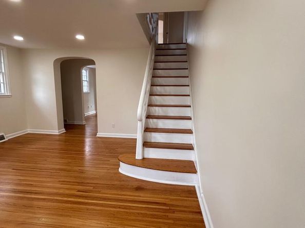 1114 Brighton, Philadelphia PA 19111