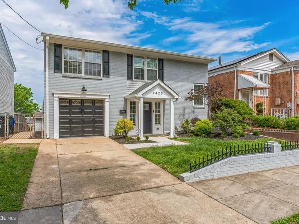 2425 Skyland Place SE, Washington DC 20020