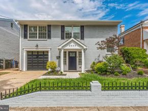 2425 Skyland Place SE, Washington DC 20020