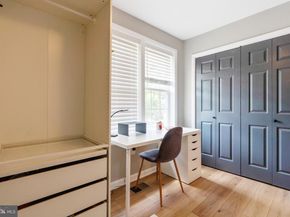 2425 Skyland Place SE, Washington DC 20020