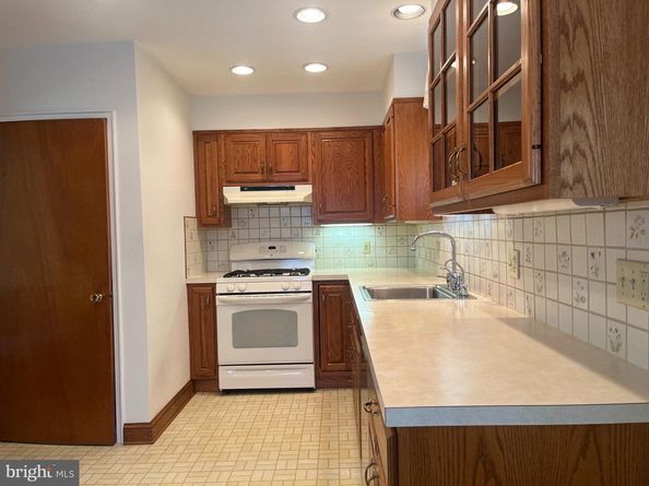1017 Lansing Street, Philadelphia PA 19111