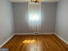 1017 Lansing Street, Philadelphia PA 19111