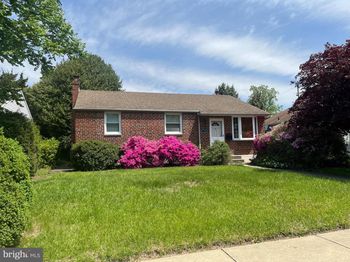 1017 Lansing Street