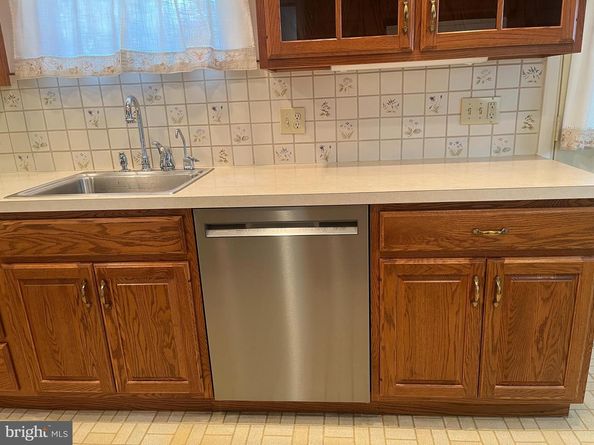 1017 Lansing Street, Philadelphia PA 19111