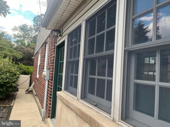 1017 Lansing Street, Philadelphia PA 19111