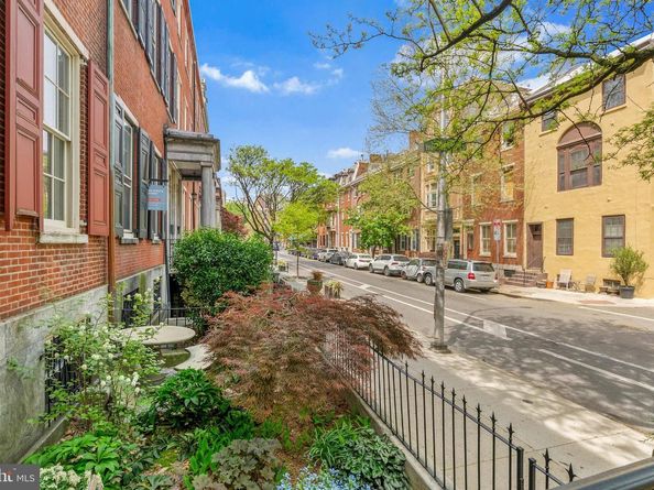 914 Spruce Street 9, Philadelphia PA 19107