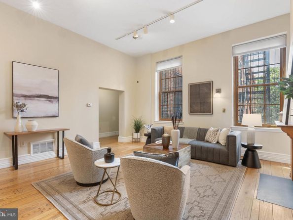 914 Spruce Street 9, Philadelphia PA 19107