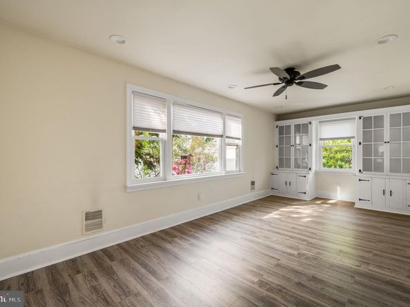 306-308 Ridley Avenue, Folsom PA 19033