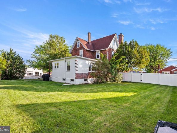 306-308 Ridley Avenue, Folsom PA 19033