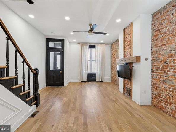 858 Perkiomen Street, Philadelphia PA 19130