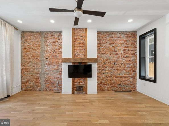 858 Perkiomen Street, Philadelphia PA 19130