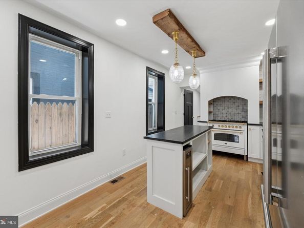 858 Perkiomen Street, Philadelphia PA 19130