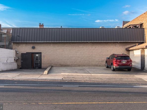 4624 Rhawn Street, Philadelphia PA 19136