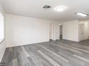 4624 Rhawn Street, Philadelphia PA 19136