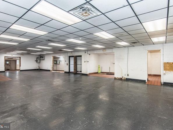 4624 Rhawn Street, Philadelphia PA 19136