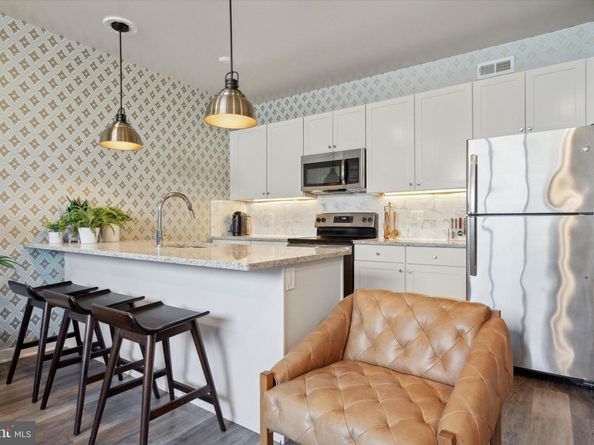 4217 Chestnut Street 306, Philadelphia PA 19104