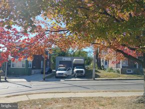 908 Cedar Avenue, Darby PA 19023