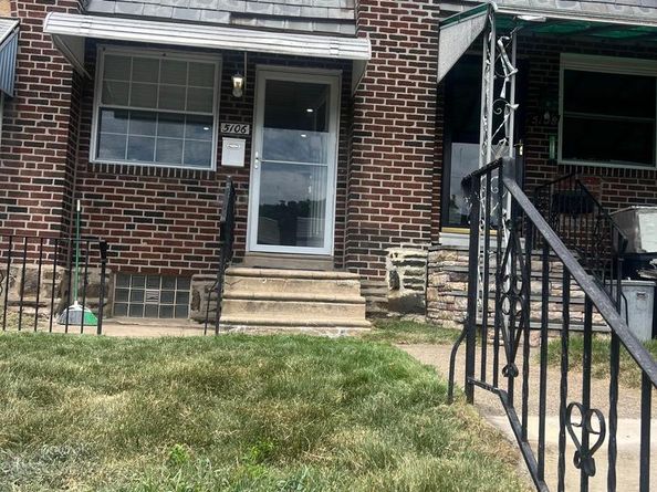 5106 Walker Street, Philadelphia PA 19124