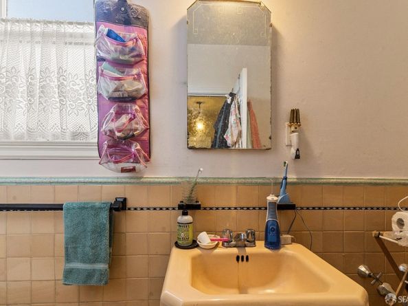 1618 Judah Street, San Francisco CA 94122