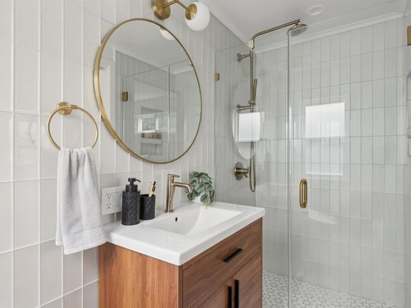 4500 Tulip Avenue, Oakland CA 94619