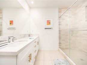 126 Sunnyside, Irvine CA 92618