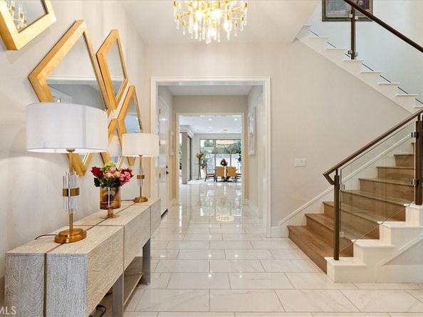 244 Coal Mine, Irvine CA 92602