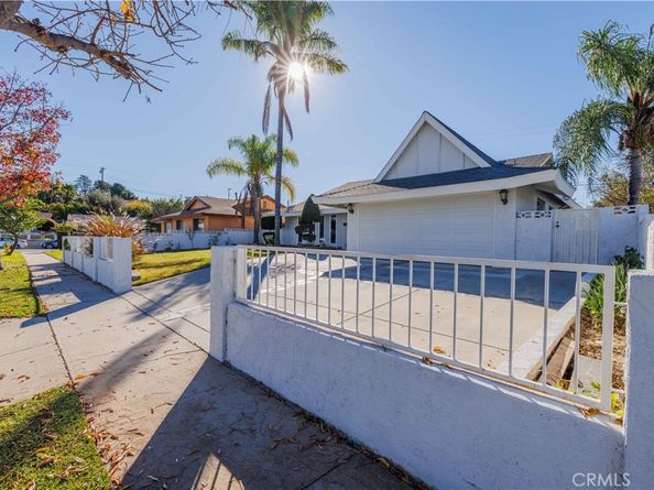 3026 E Quinnell Drive, West Covina CA 91792