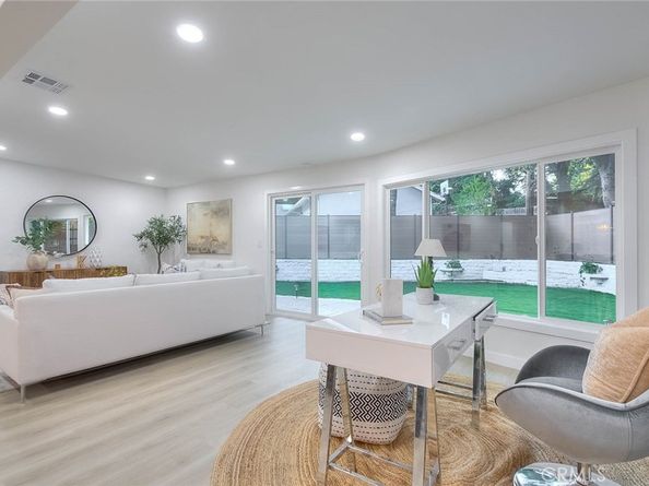 4040 Lehman, La Crescenta CA 91214