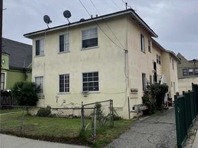 1320 W 25th Street, Los Angeles CA 90007