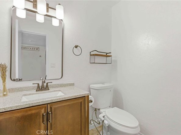 1124 S Clifpark C37P, Anaheim CA 92805