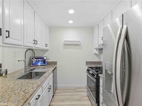 1124 S Clifpark C37P, Anaheim CA 92805